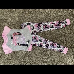Descendants 3 pajama set